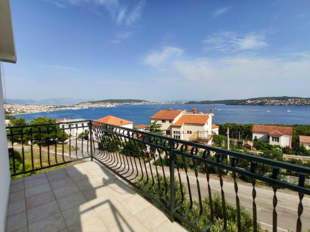 Eva Apartment 1 Trogir Exterior foto